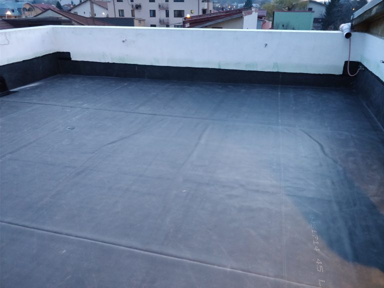 Hidroizolație la terasa unui balcon